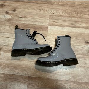 Dr. Marten's Women's Patent Leather 1460 'Zinc
Grey - Size 7 - Brand new